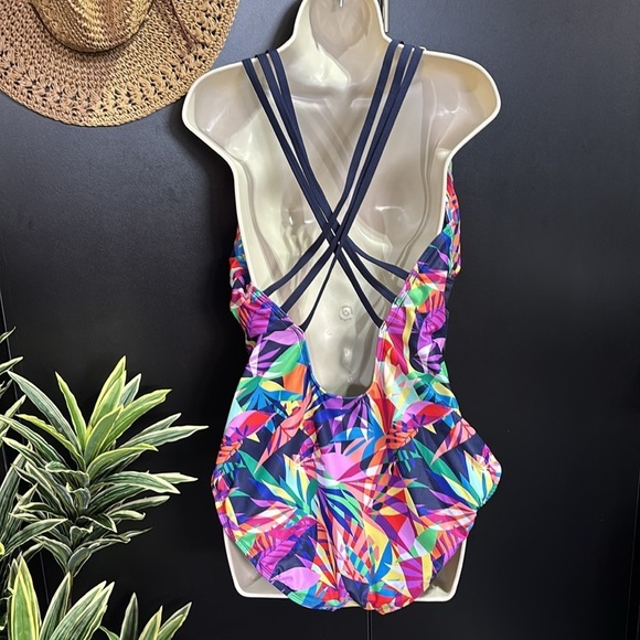 Dolfin Aquashape Tummy control,UV,multi crossback/scoop back,ruched, Las Palmas - Picture 2 of 16